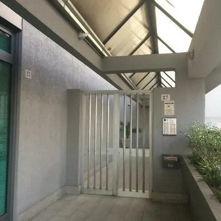 In Centro Citta Apartman Cosenza
